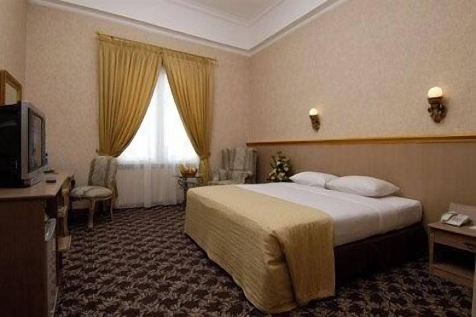 Yasmin Hotel Puncak Zewnętrze zdjęcie