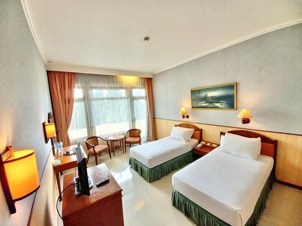 Yasmin Hotel Puncak Zewnętrze zdjęcie