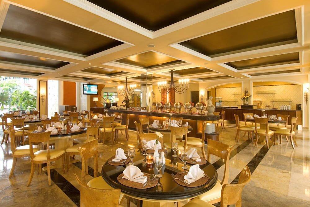 Yasmin Hotel Puncak Zewnętrze zdjęcie