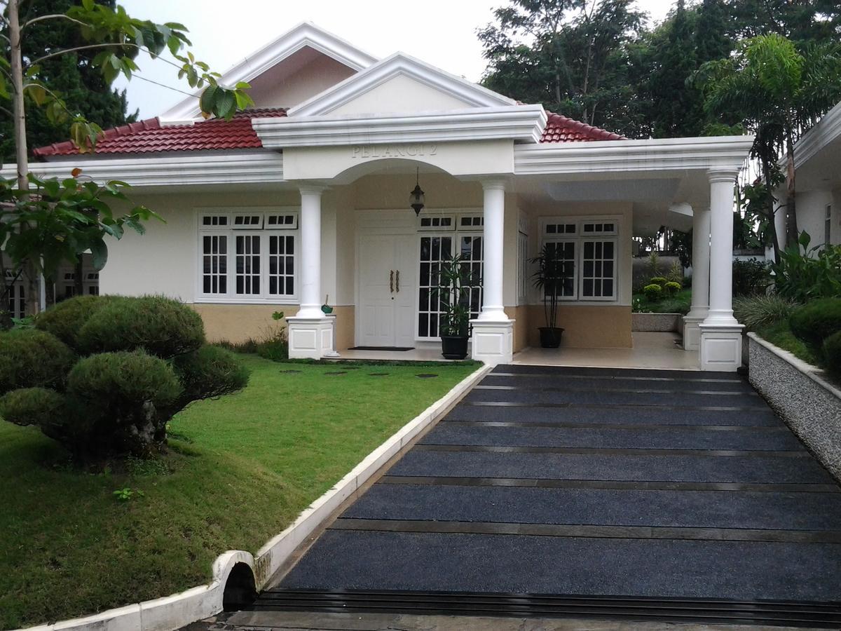 Yasmin Hotel Puncak Zewnętrze zdjęcie